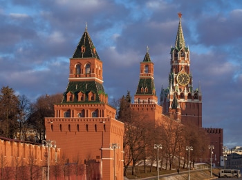 Красные-башни-Тайны-московского-Кремля-Кремль-как-крепость
