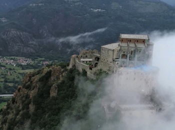 программа КиноСезон: Машина времени из Италии Тайна Туринской плащаницы и башня Понтия Пилата
