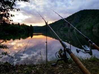 программа Охотник и рыболов: Мужские выходные Рыбалка Карелия Лето По озерам и протокам 1