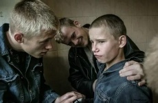 русские  про школьных хулиганов