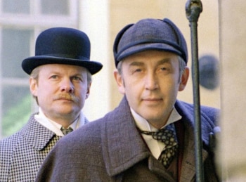 программа Пятый канал: Приключения Шерлока Холмса и доктора Ватсона Кровавая надпись
