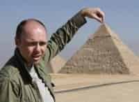 Простак-за-границей-7-чудес-света-Великие-пирамиды