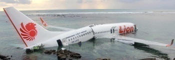 программа National Geographic: Расследования авиакатастроф Борьба за управление