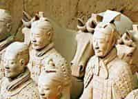 Сиань-Глиняные-воины-первого-императора