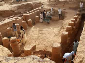программа National Geographic: Затонувшие сокровища нубийских фараонов