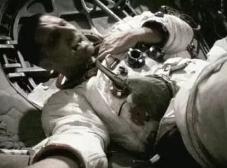 Аполлон 18 кадры