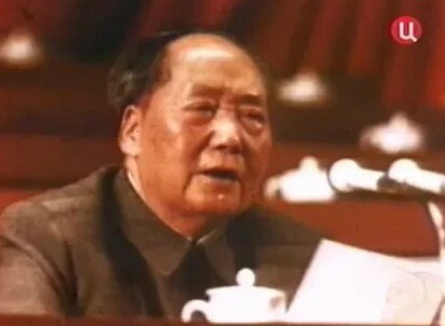Бомба для председателя Мао кадры