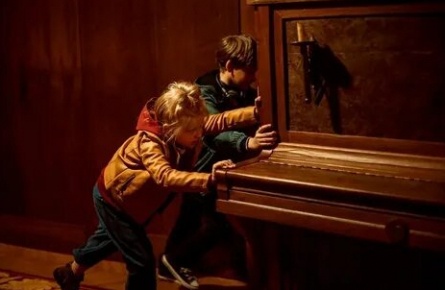 Девочка Нина и похитители пианино кадры