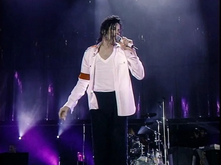 Концерт Майкла Джексона в Бухаресте кадры