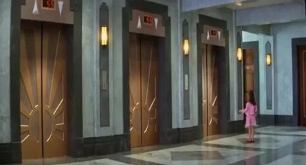 Лифт кадры
