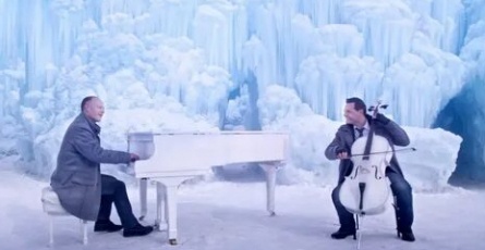 Музыкальный снегопад кадры
