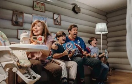 Хоккейные папы: семейное кино о любви к спорту и семейных ценностях, скоро в прокате кадры