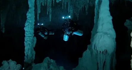 Скрытые миры: Пещеры мертвых 3D кадры