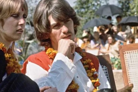 The Beatles в Индии кадры