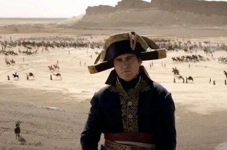 Финальный трейлер фильма Наполеон с Хоакином Фениксом: удивительное кино в стиле Ридли Скотта кадры