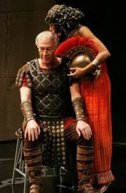 кадр из фильма Цезарь и Клеопатра