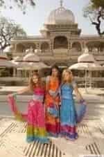Кили Уильямс и фильм Чита Гёрлз в Индии (2008)