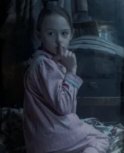 кадр из фильма Пригласи в дом призрака