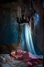 кадр из фильма Шесть одним махом: Спящая красавица