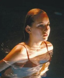 Лили Собески и фильм Стеклянный дом (2001)