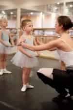 Танцы для детей кадр из фильма